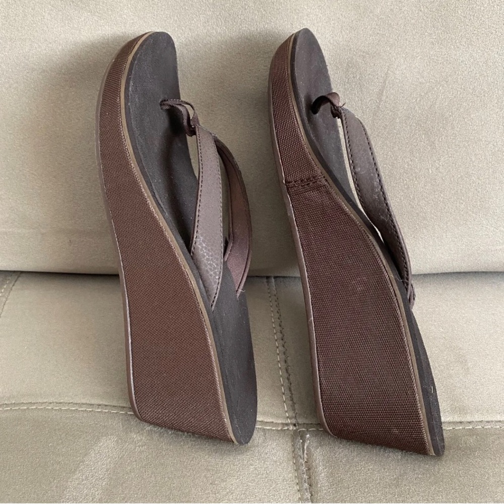 OluKai Pio Lua Wedge Platform Flip Flops Sandals Brown Women’s Size 9 - Picture 2 of 6
